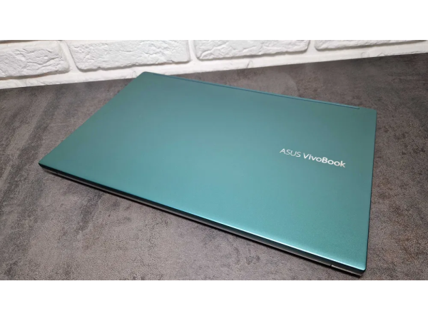 ASUS VivoBook S S533F