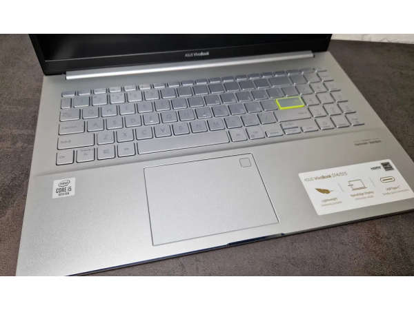 ASUS VivoBook S S533F